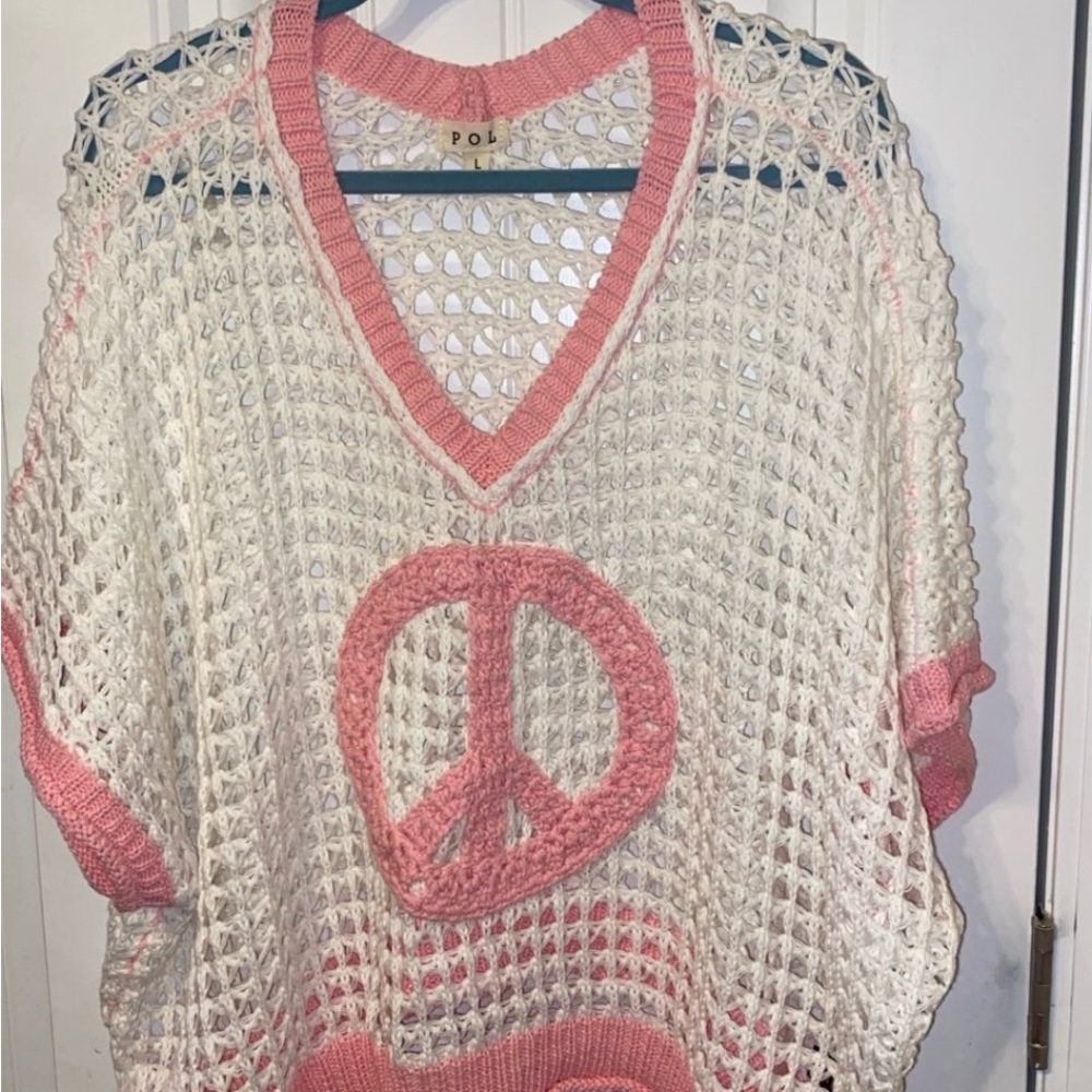 NWOT POL Open Crochet Oversized Peace Sign Sweater in white and pink L - Picture 11 of 12